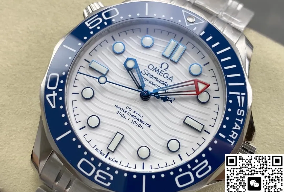 VS Factory V4 Omega 210.30.42.20.04.002 1:1 Best Edition Replica Watch